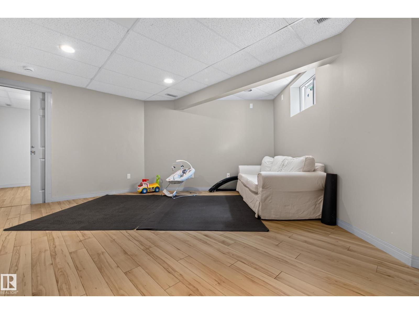547 Leger Wy NW, Edmonton, Alberta  T6R 3T5 - Photo 35 - E4497063