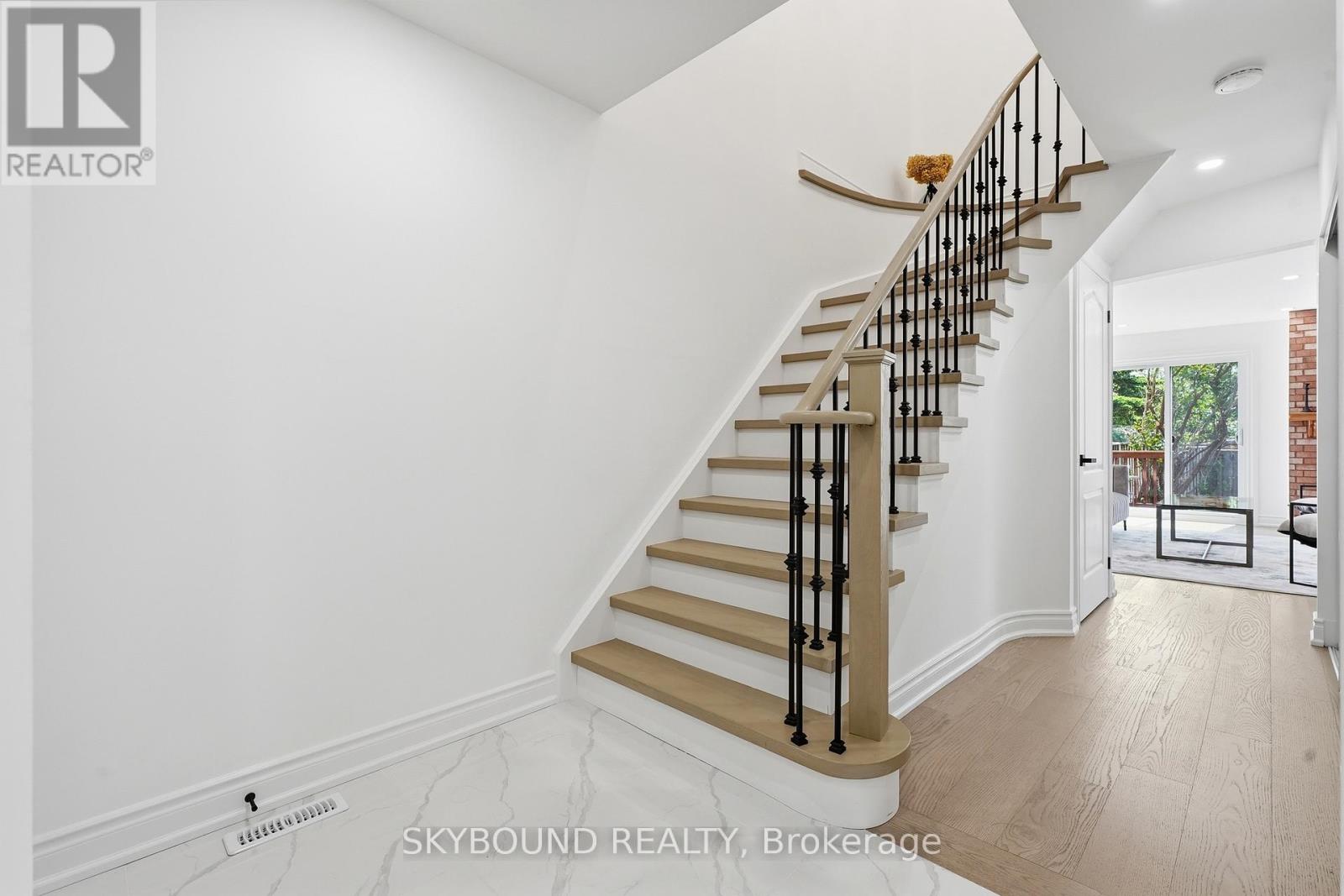 720 Whitfield Terrace, Mississauga, Ontario  L5R 3H8 - Photo 23 - W13521804