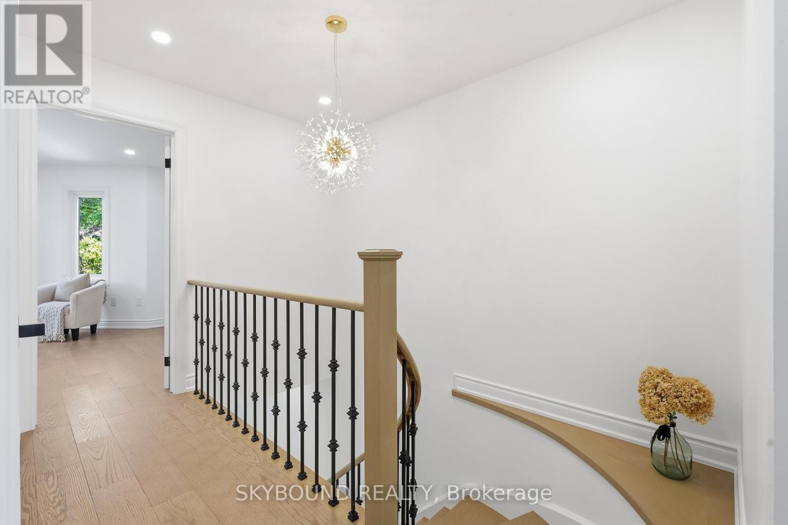720 Whitfield Terrace, Mississauga, Ontario  L5R 3H8 - Photo 24 - W13521804