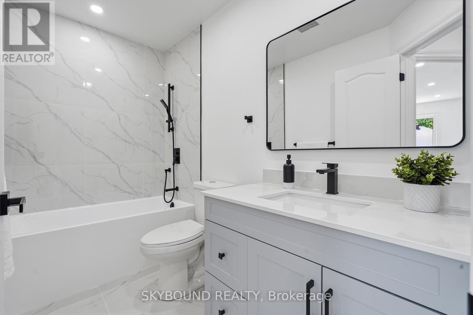 720 Whitfield Terrace, Mississauga, Ontario  L5R 3H8 - Photo 34 - W13521804