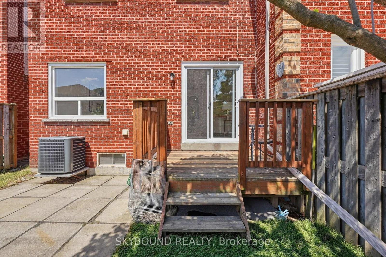 720 Whitfield Terrace, Mississauga, Ontario  L5R 3H8 - Photo 36 - W13521804