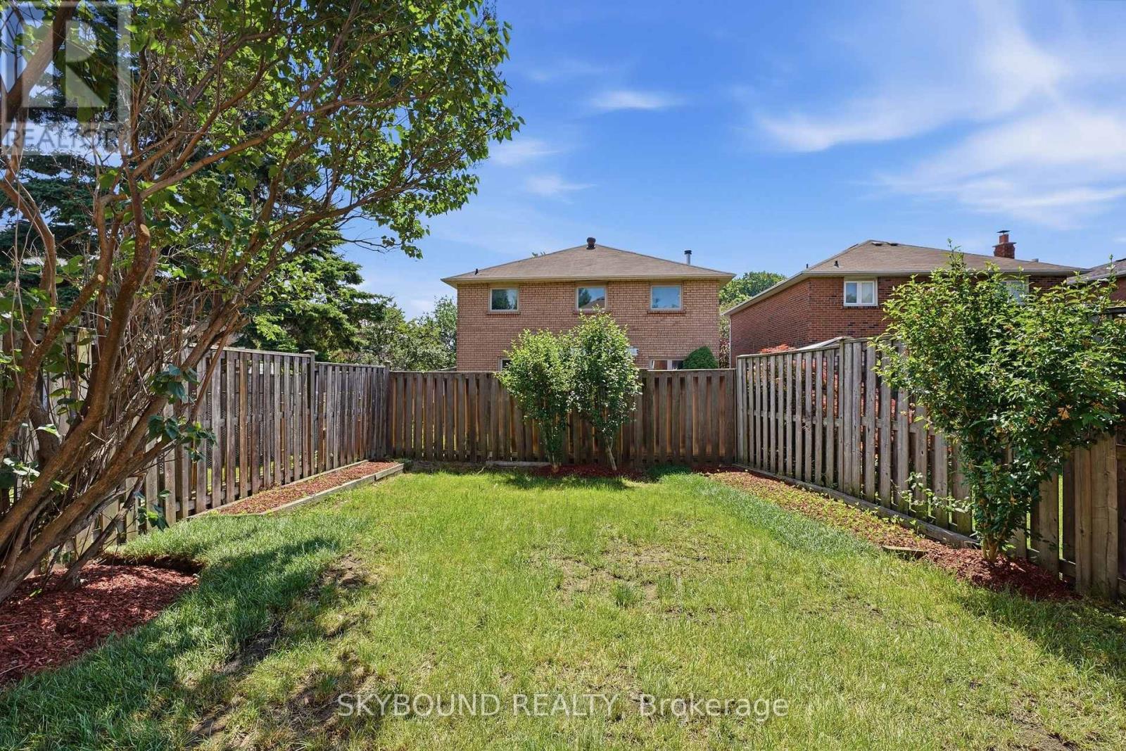 720 Whitfield Terrace, Mississauga, Ontario  L5R 3H8 - Photo 39 - W13521804