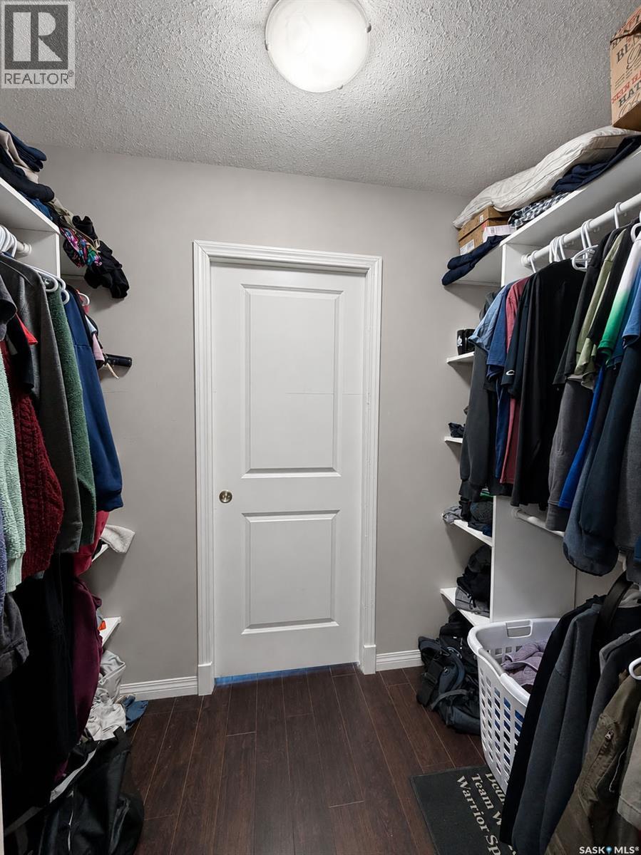 546 11th Street E, Prince Albert, Saskatchewan  S6V 1A9 - Photo 11 - SK041392