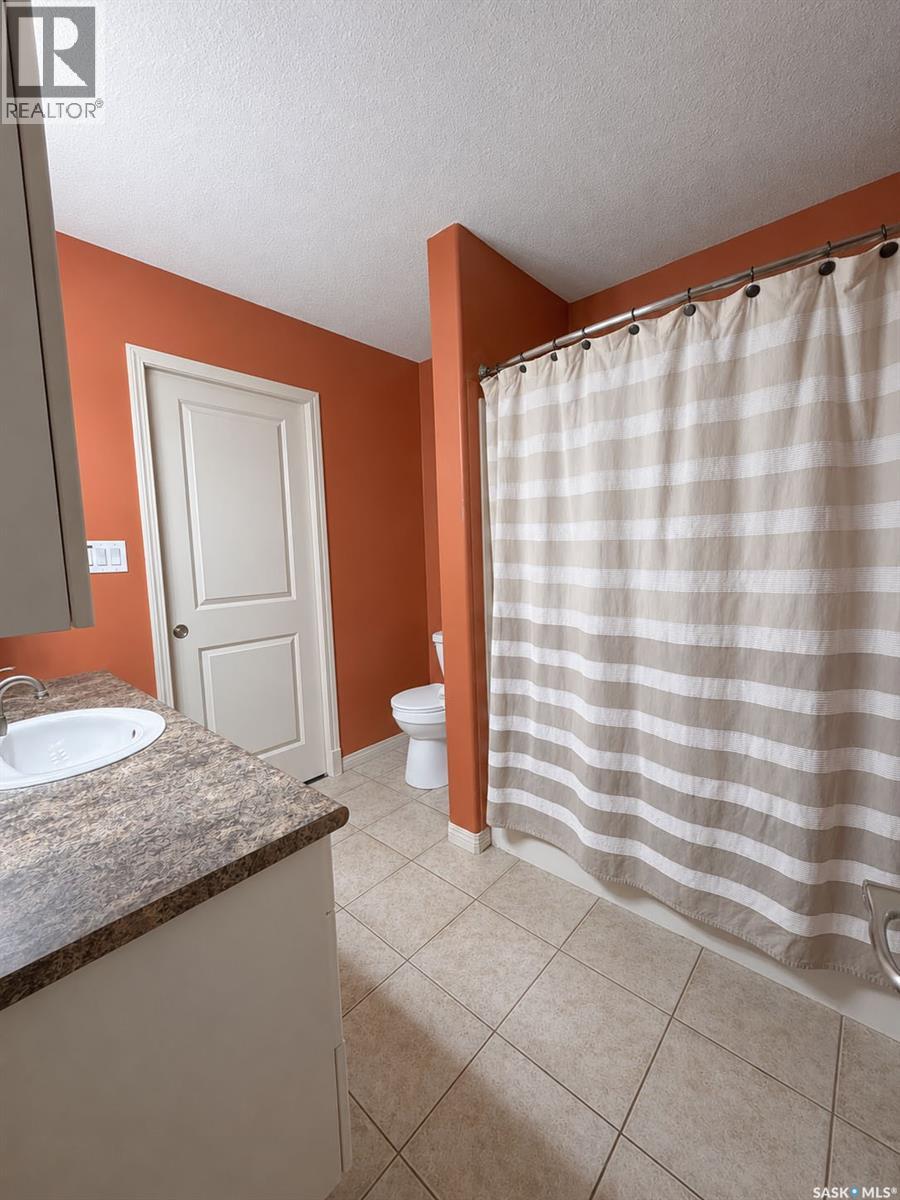 546 11th Street E, Prince Albert, Saskatchewan  S6V 1A9 - Photo 16 - SK041392