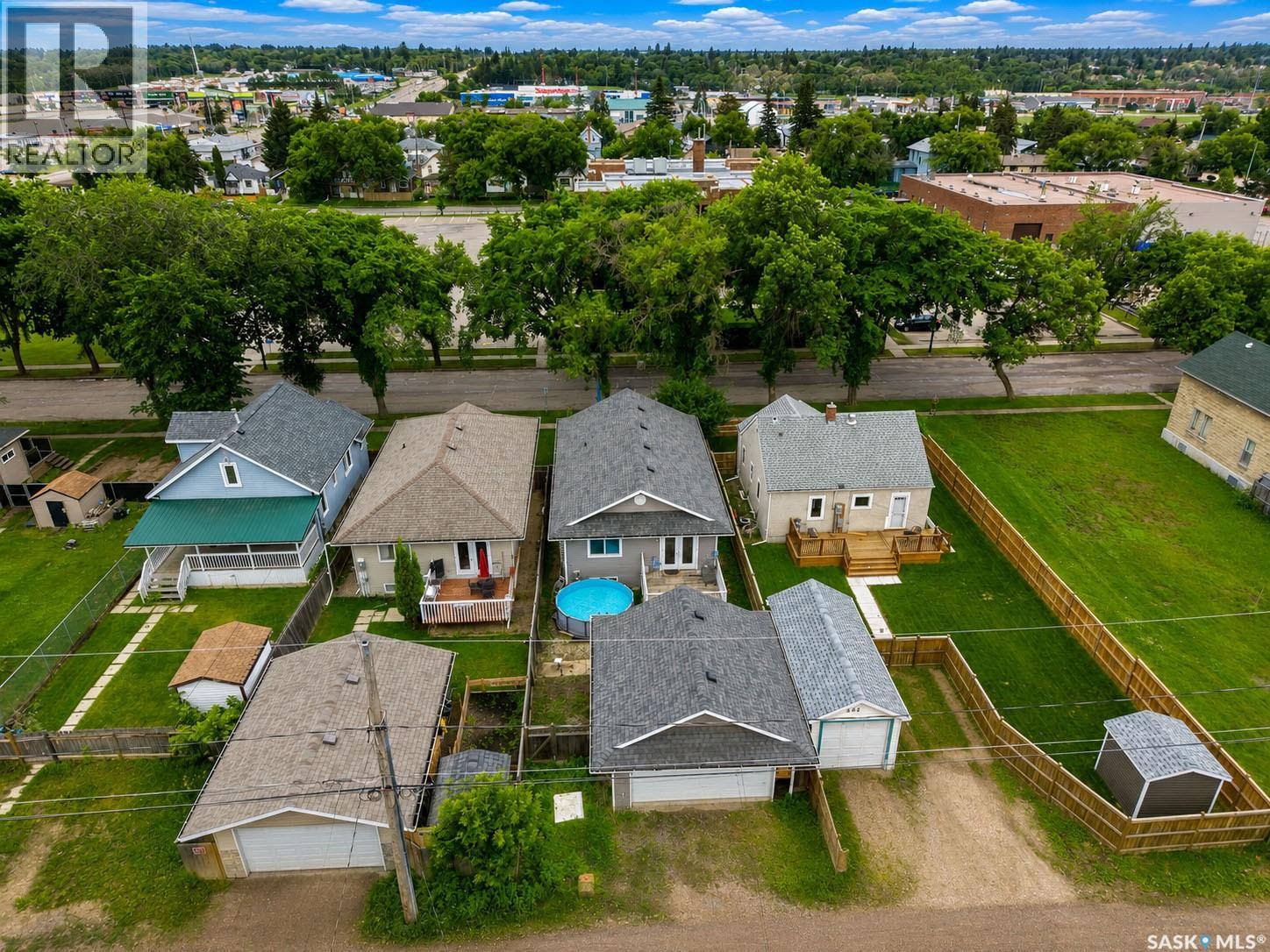 546 11th Street E, Prince Albert, Saskatchewan  S6V 1A9 - Photo 32 - SK041392