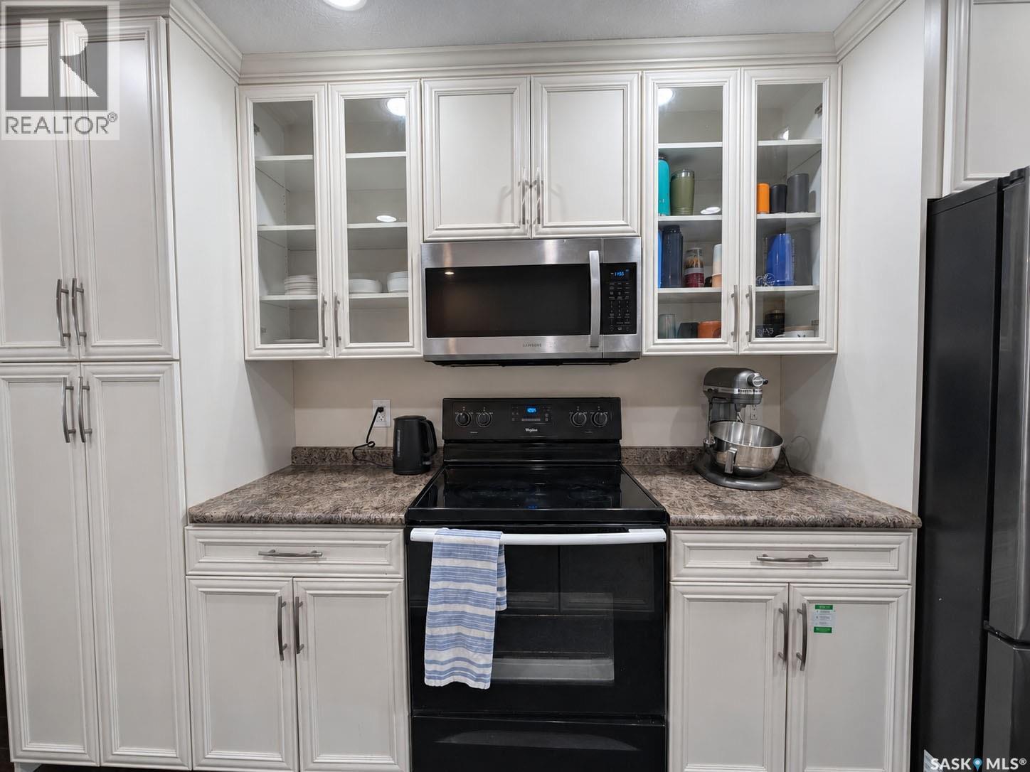 546 11th Street E, Prince Albert, Saskatchewan  S6V 1A9 - Photo 6 - SK041392