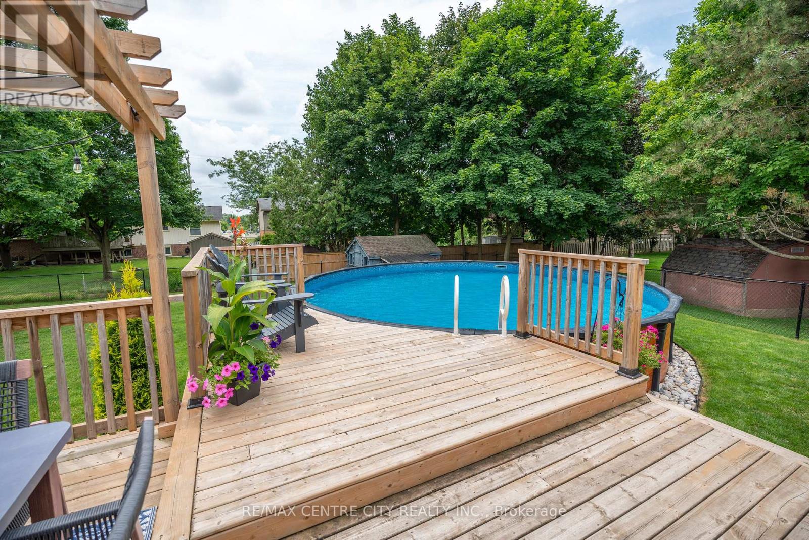 159 Sherwood Crescent, Thames Centre, Ontario  N0L 1G3 - Photo 5 - X13521862