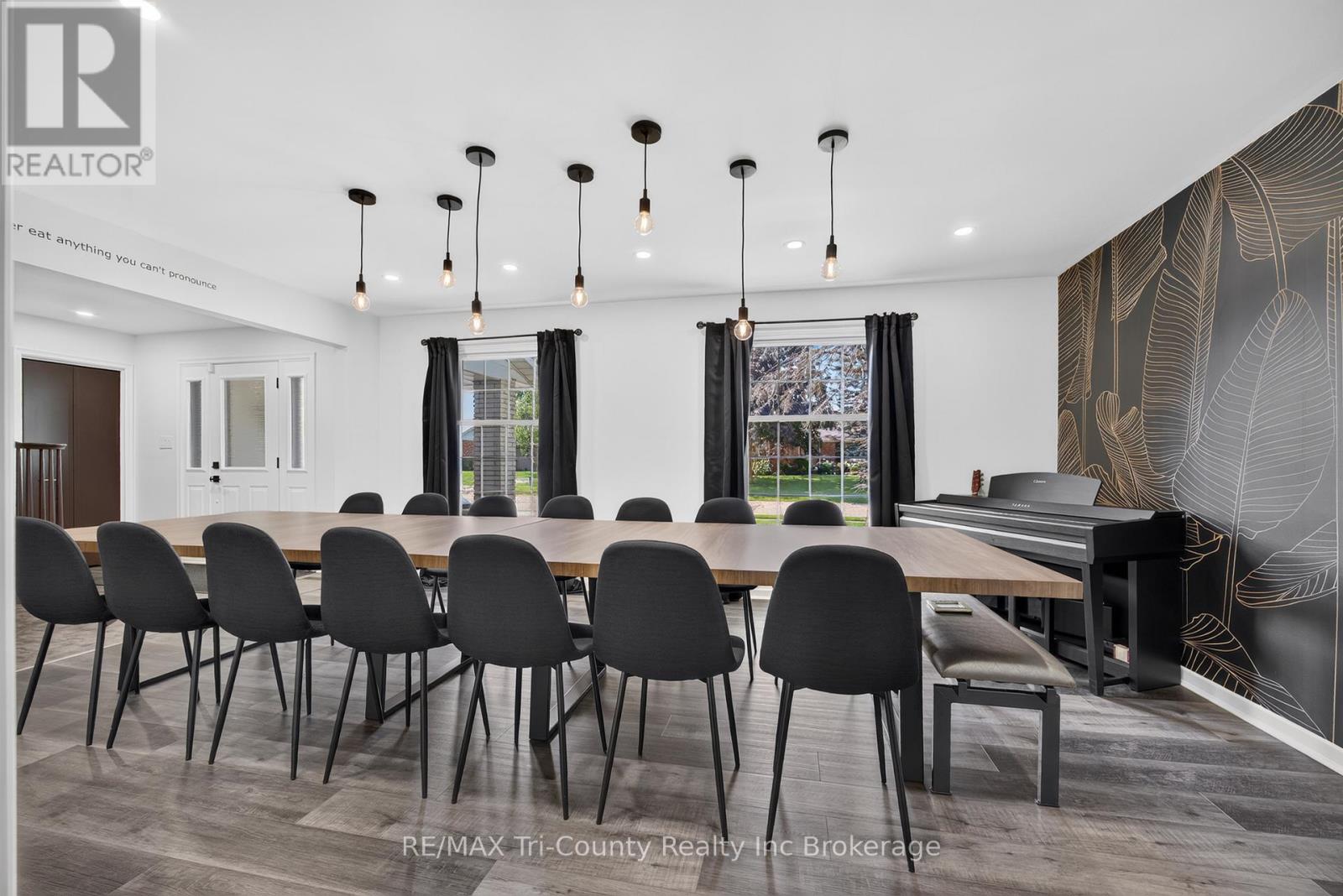 25 Demeyere Avenue, Tillsonburg, Ontario  N4G 4Y2 - Photo 6 - X13521846