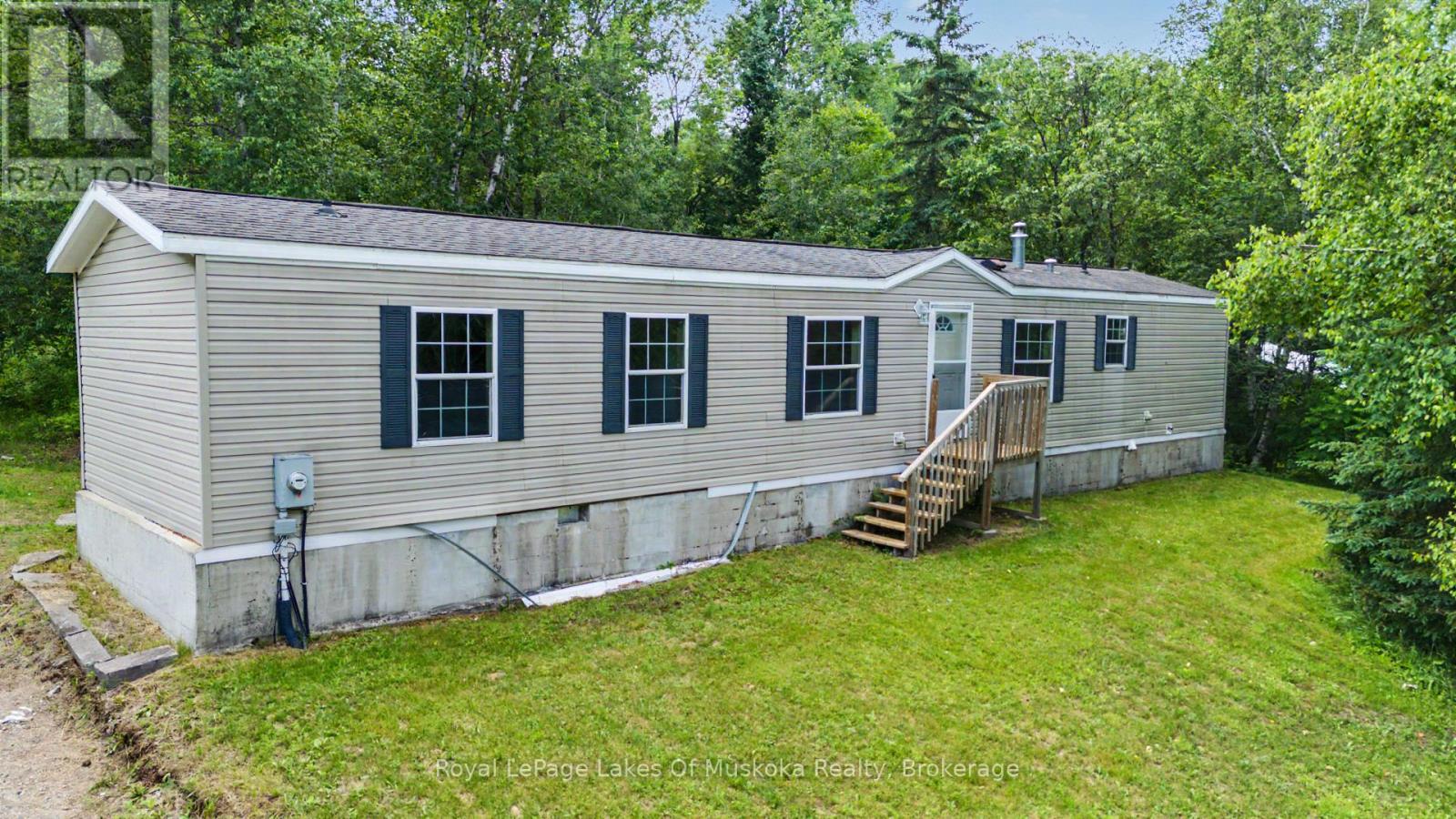 726 592 HIGHWAY, Perry, Ontario