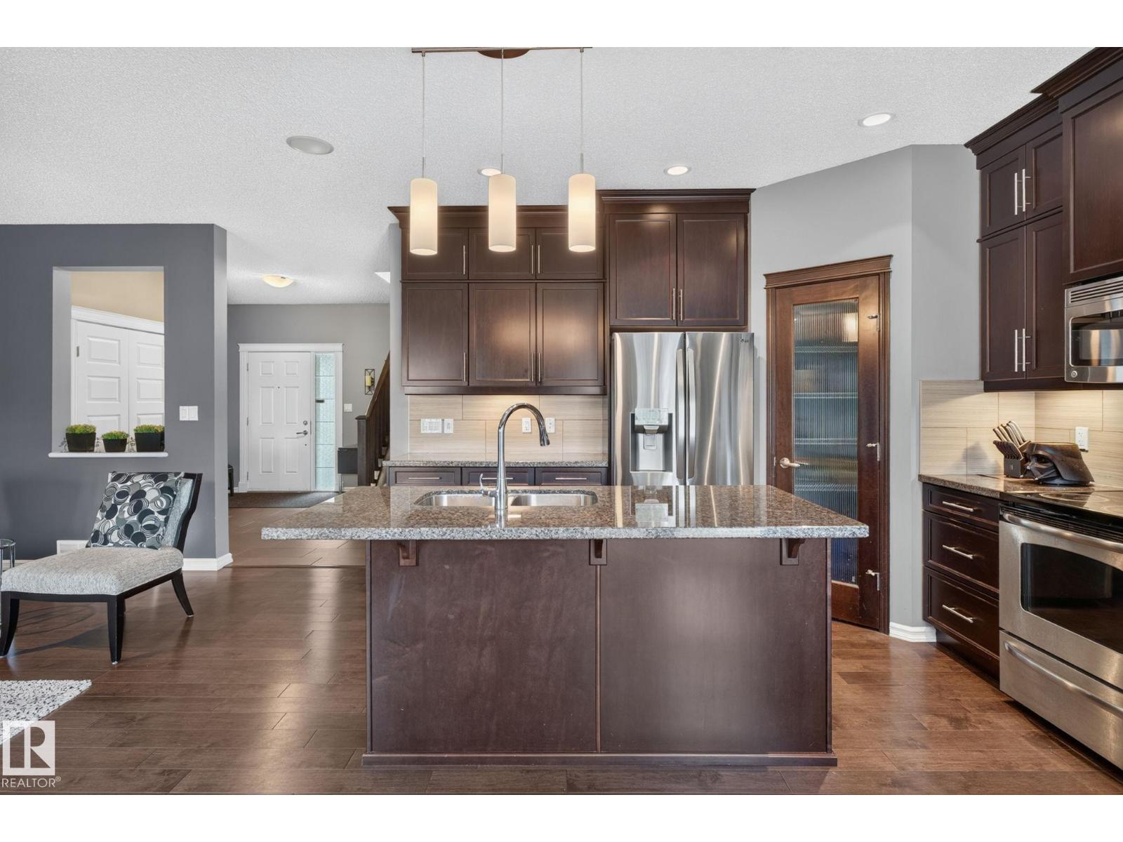 3611 15a St NW, Edmonton, Alberta  T6T 0M4 - Photo 11 - E4497065
