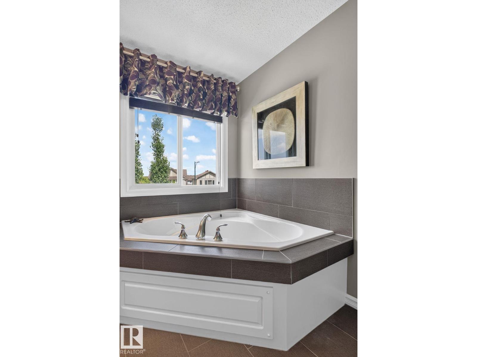 3611 15a St NW, Edmonton, Alberta  T6T 0M4 - Photo 33 - E4497065