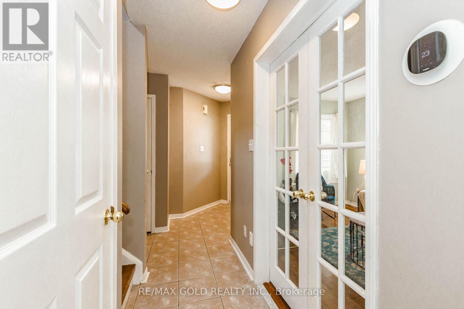 34 White Tail Crescent, Brampton (Fletcher's West), Ontario  L6Y 5C2 - Photo 5 - W13521874