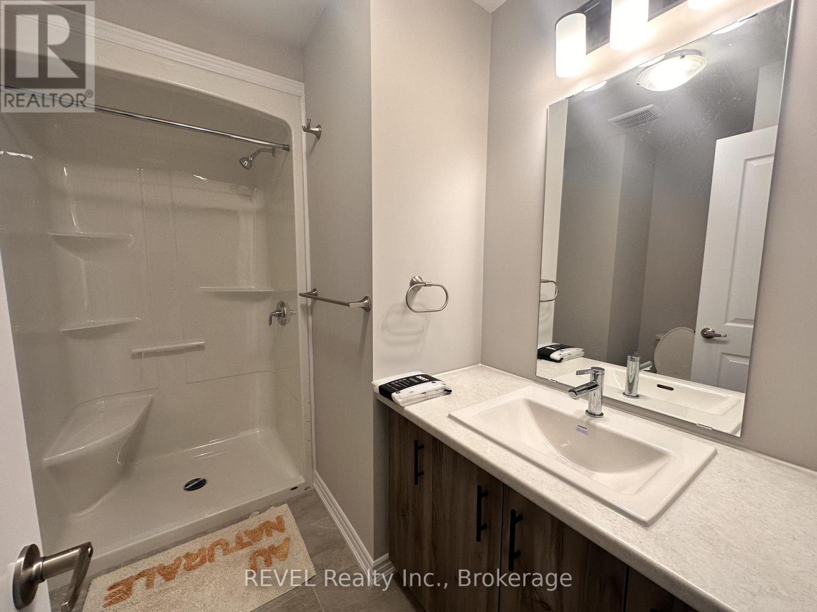 14 Mann Trail, Welland (N. Welland), Ontario  L3C 3G5 - Photo 15 - X13521910