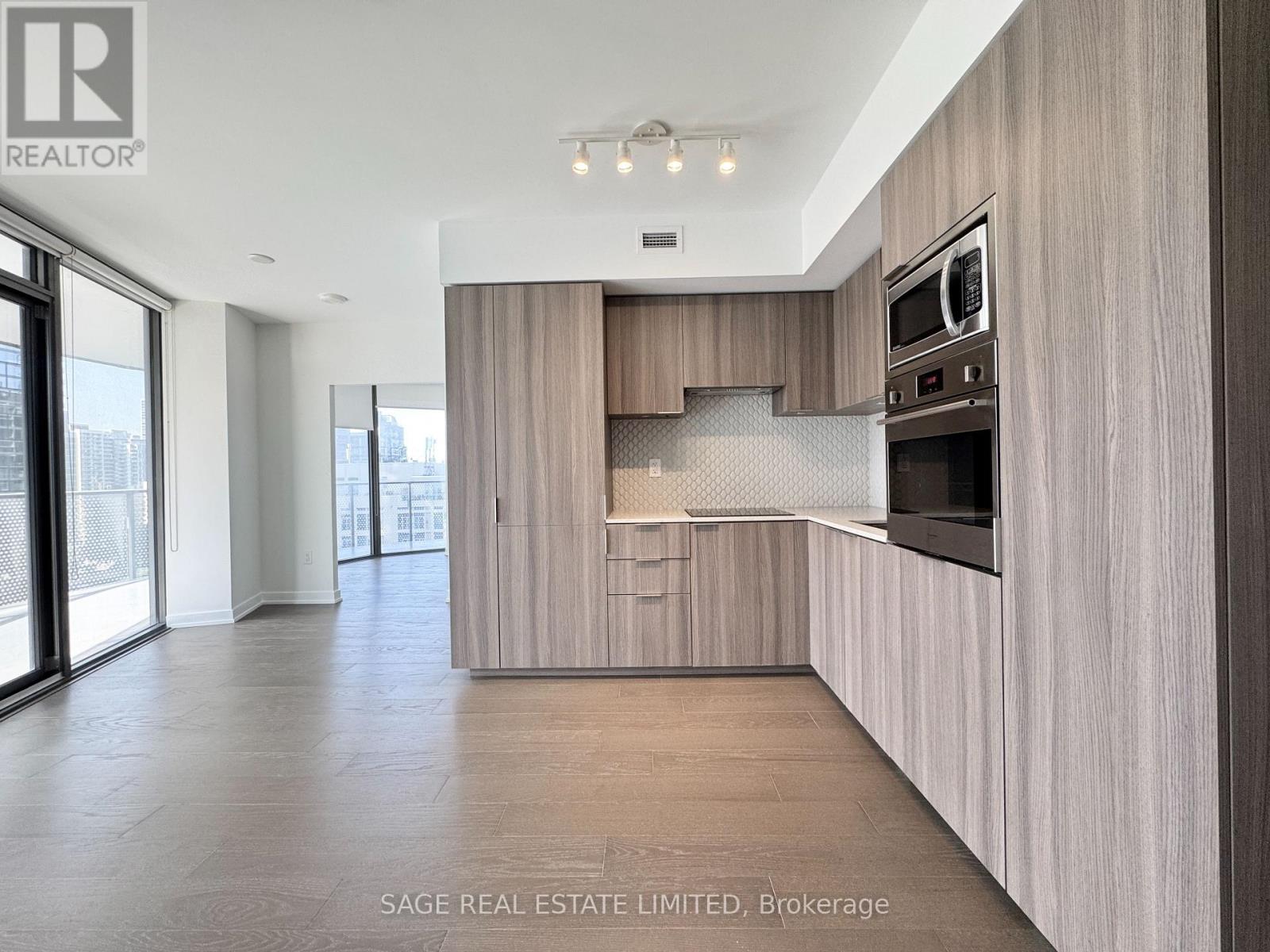 1211 - 11 WELLESLEY STREET W, Toronto, Ontario