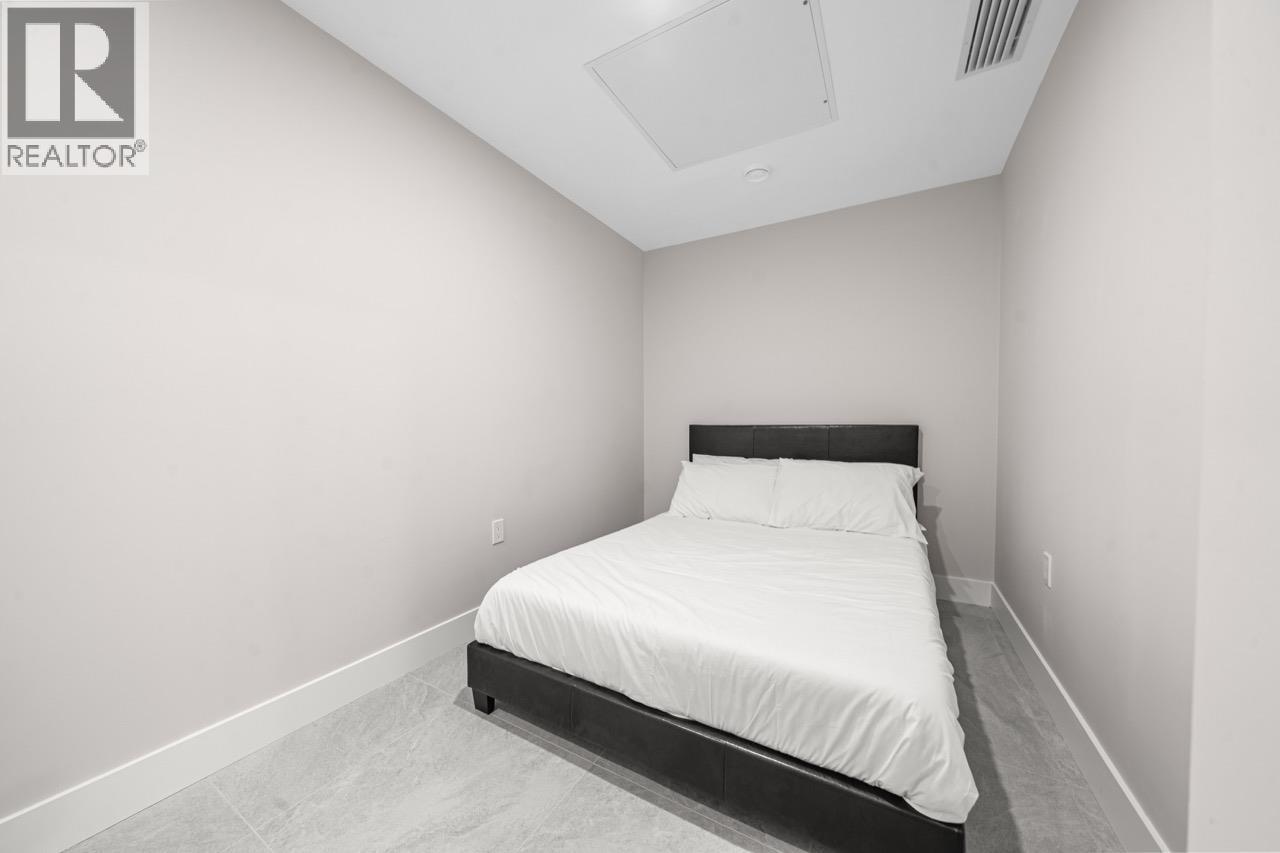 130 W Woodstock Avenue, Vancouver, British Columbia  V5Y 0P4 - Photo 11 - R3142694
