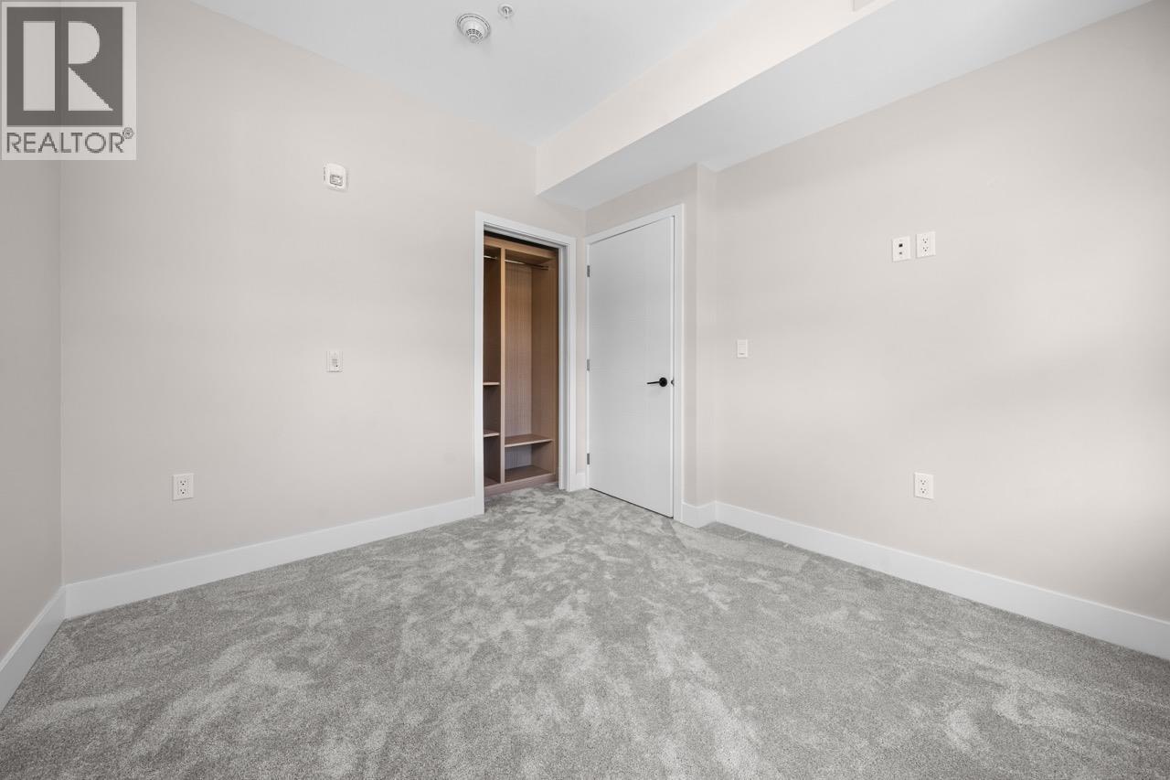 130 W Woodstock Avenue, Vancouver, British Columbia  V5Y 0P4 - Photo 14 - R3142694