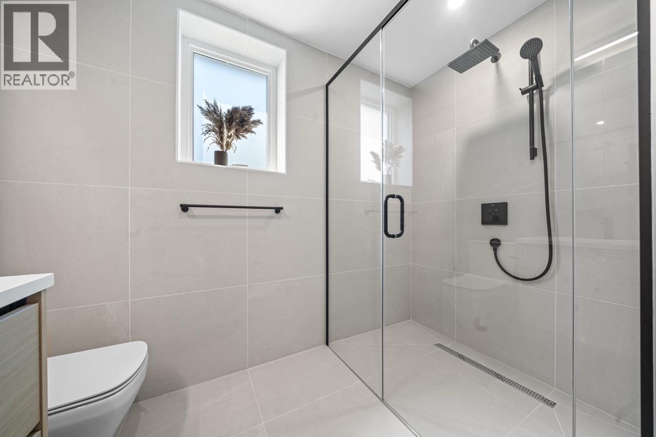 130 W Woodstock Avenue, Vancouver, British Columbia  V5Y 0P4 - Photo 24 - R3142694
