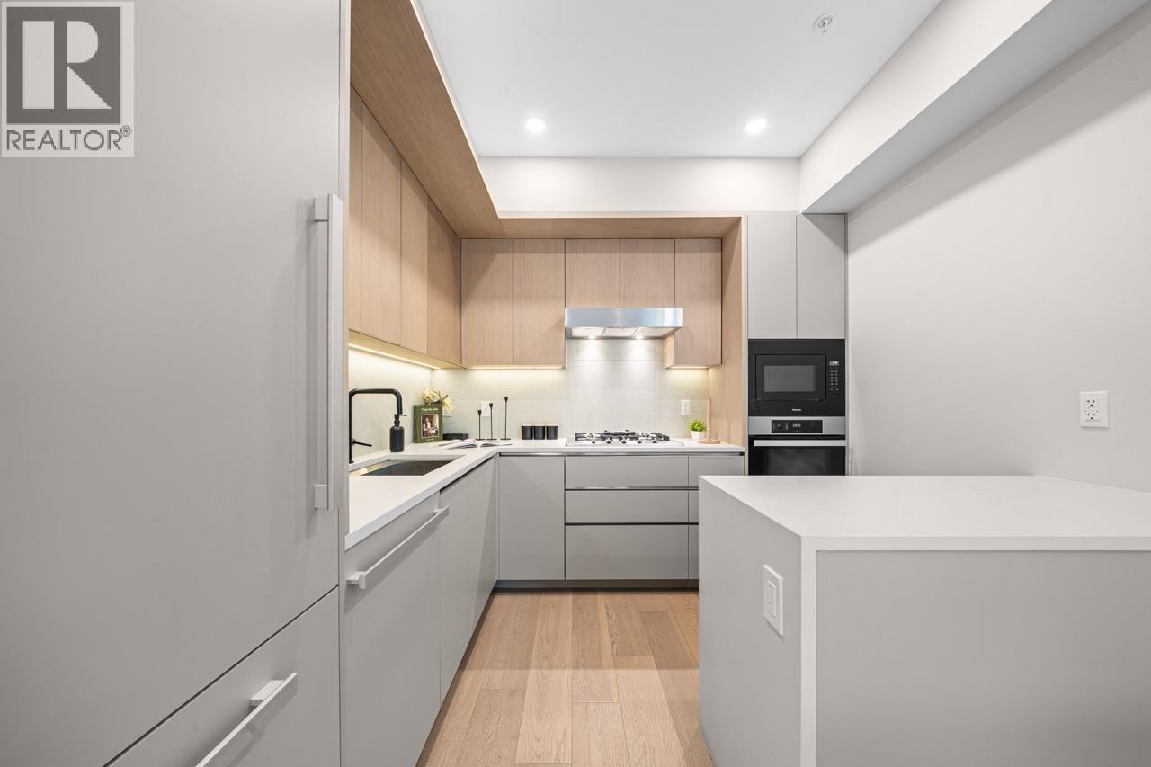 130 W Woodstock Avenue, Vancouver, British Columbia  V5Y 0P4 - Photo 6 - R3142694