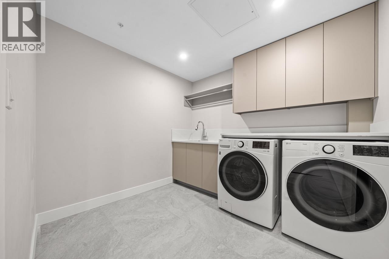 130 W Woodstock Avenue, Vancouver, British Columbia  V5Y 0P4 - Photo 9 - R3142694