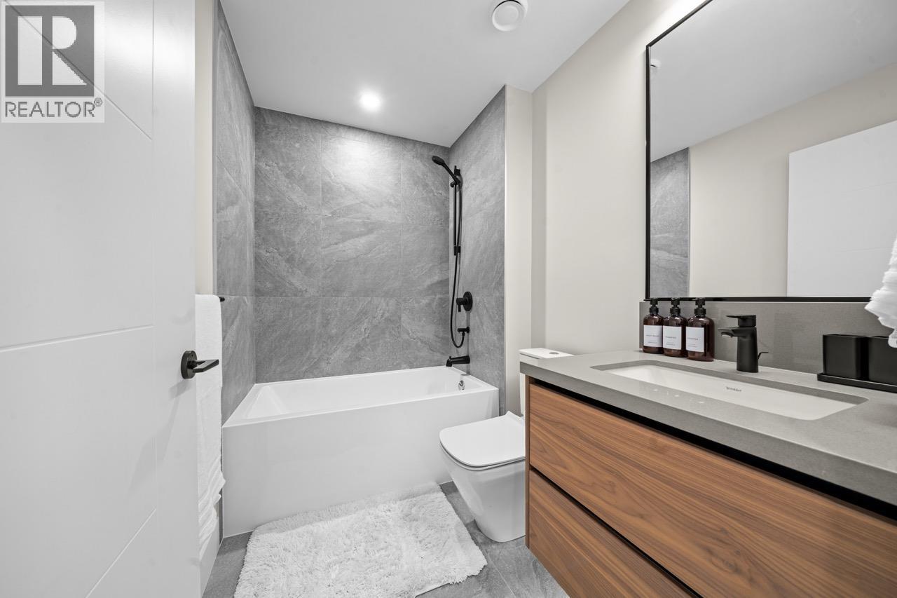 5 128 W Woodstock Avenue, Vancouver, British Columbia  V5Y 0P4 - Photo 10 - R3142695