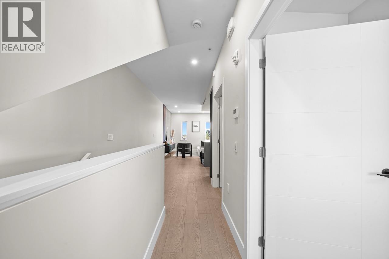 5 128 W Woodstock Avenue, Vancouver, British Columbia  V5Y 0P4 - Photo 13 - R3142695
