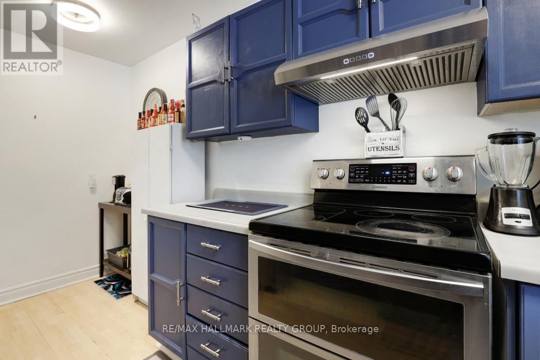 308 Lafontaine Avenue, Ottawa, Ontario  K1T 3A4 - Photo 8 - X13520434
