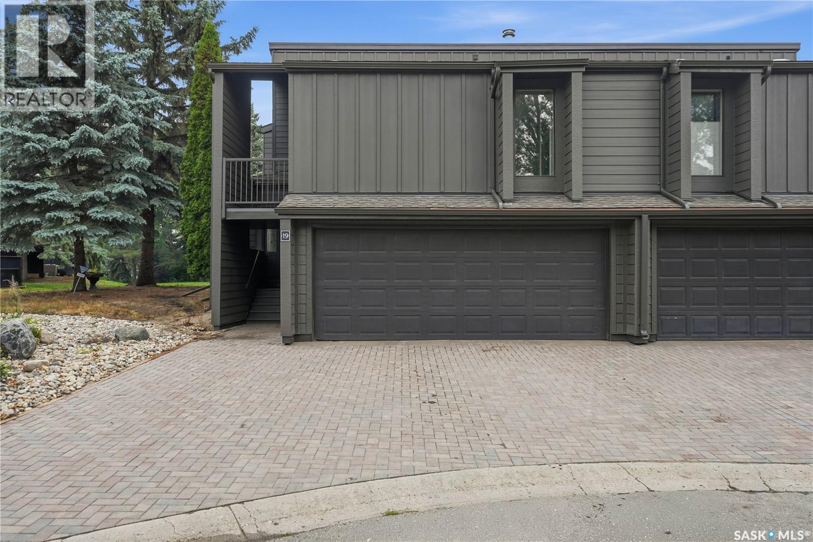 19 Martin Crescent, Regina, Saskatchewan  S4S 6L6 - Photo 4 - SK041471