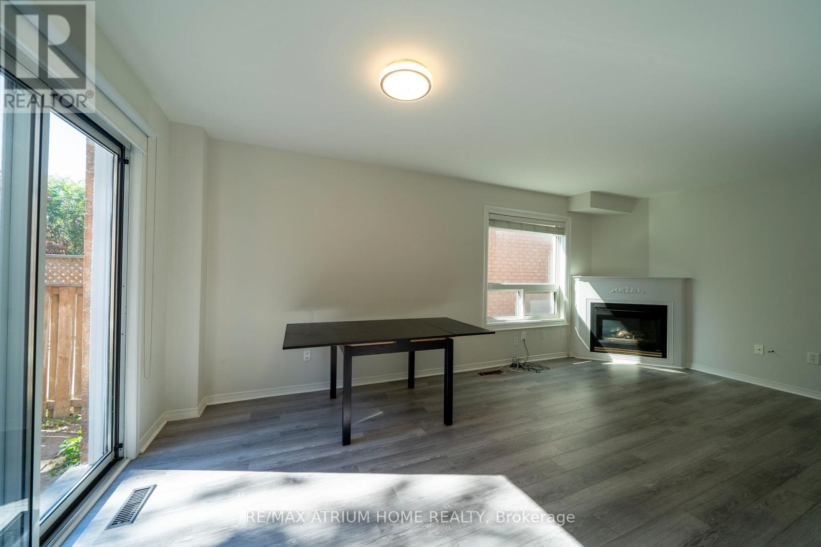 179 Elena Crescent, Vaughan, Ontario  L5A 2K2 - Photo 3 - N13521964