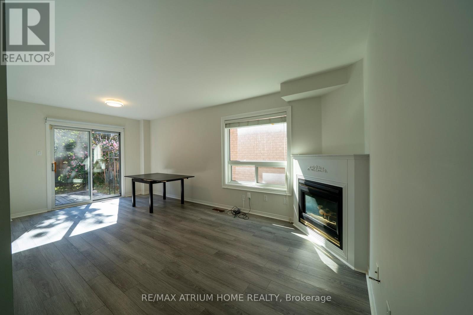 179 Elena Crescent, Vaughan, Ontario  L5A 2K2 - Photo 4 - N13521964