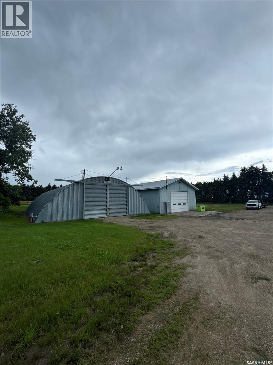 Peiffer Acreage, Hillsdale Rm No. 440, Saskatchewan  S0M 1M0 - Photo 61 - SK041434