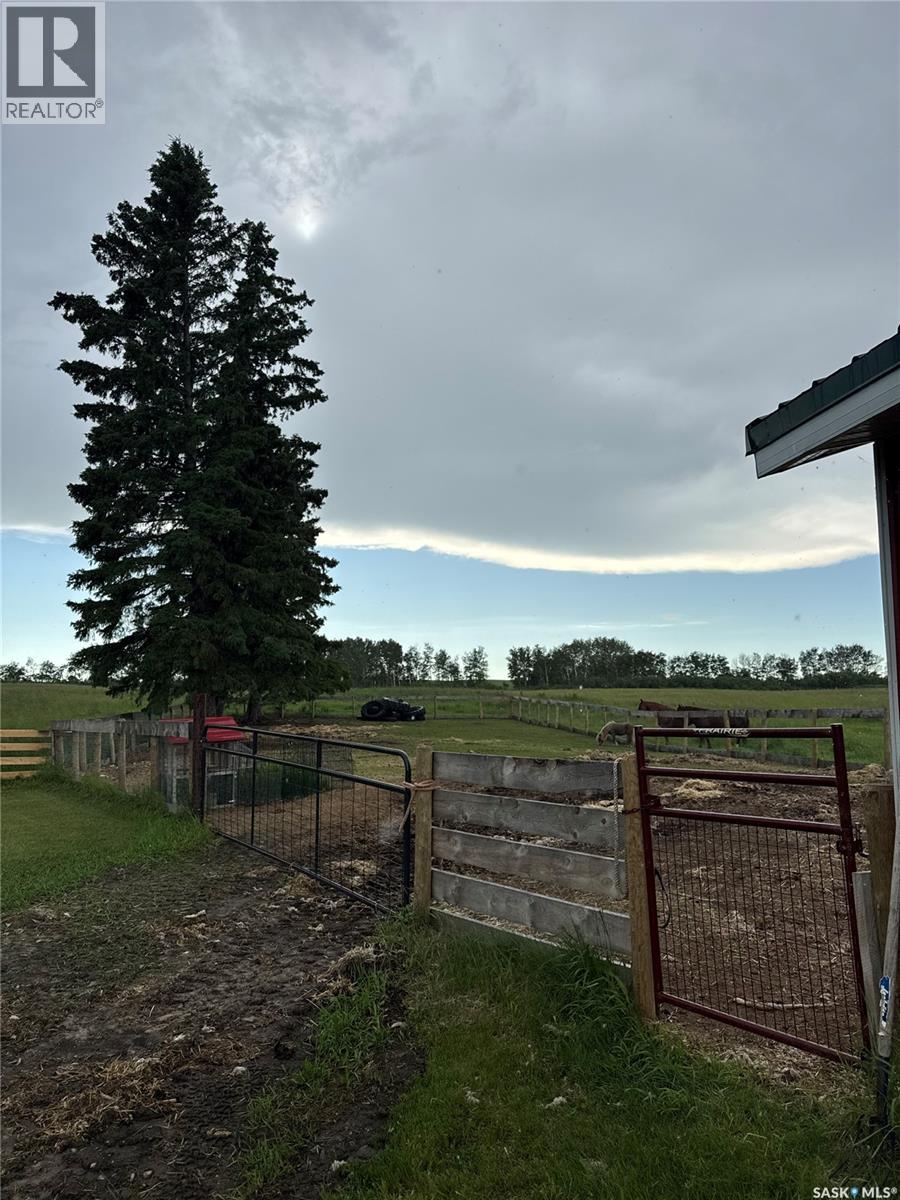 Peiffer Acreage, Hillsdale Rm No. 440, Saskatchewan  S0M 1M0 - Photo 49 - SK041434