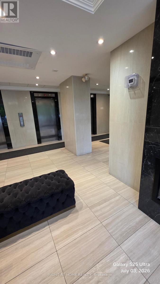 1708 - 715 Don Mills Road, Toronto, Ontario  M3C 1S5 - Photo 2 - C13417788