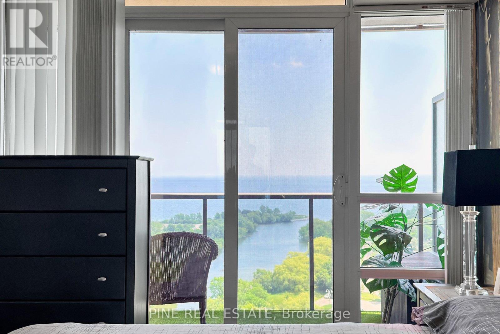 1807 - 2230 Lake Shore Boulevard W, Toronto, Ontario  M8V 0B2 - Photo 30 - W13521934