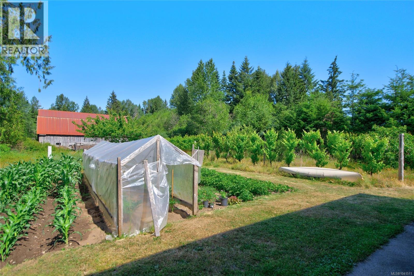 2115 Cumberland Rd, Courtenay, British Columbia  V9N 2G1 - Photo 19 - 1041511