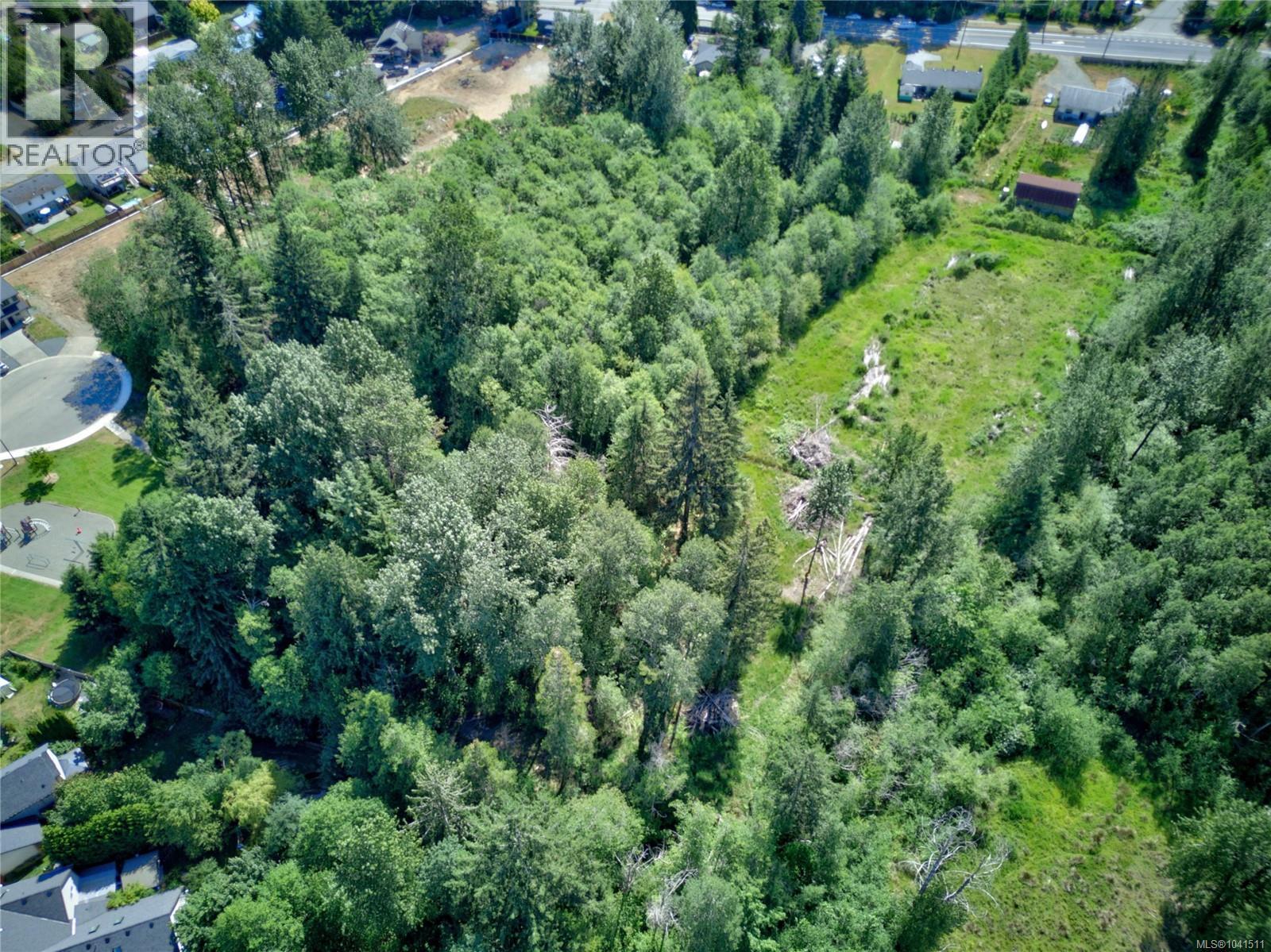 2115 Cumberland Rd, Courtenay, British Columbia  V9N 2G1 - Photo 37 - 1041511
