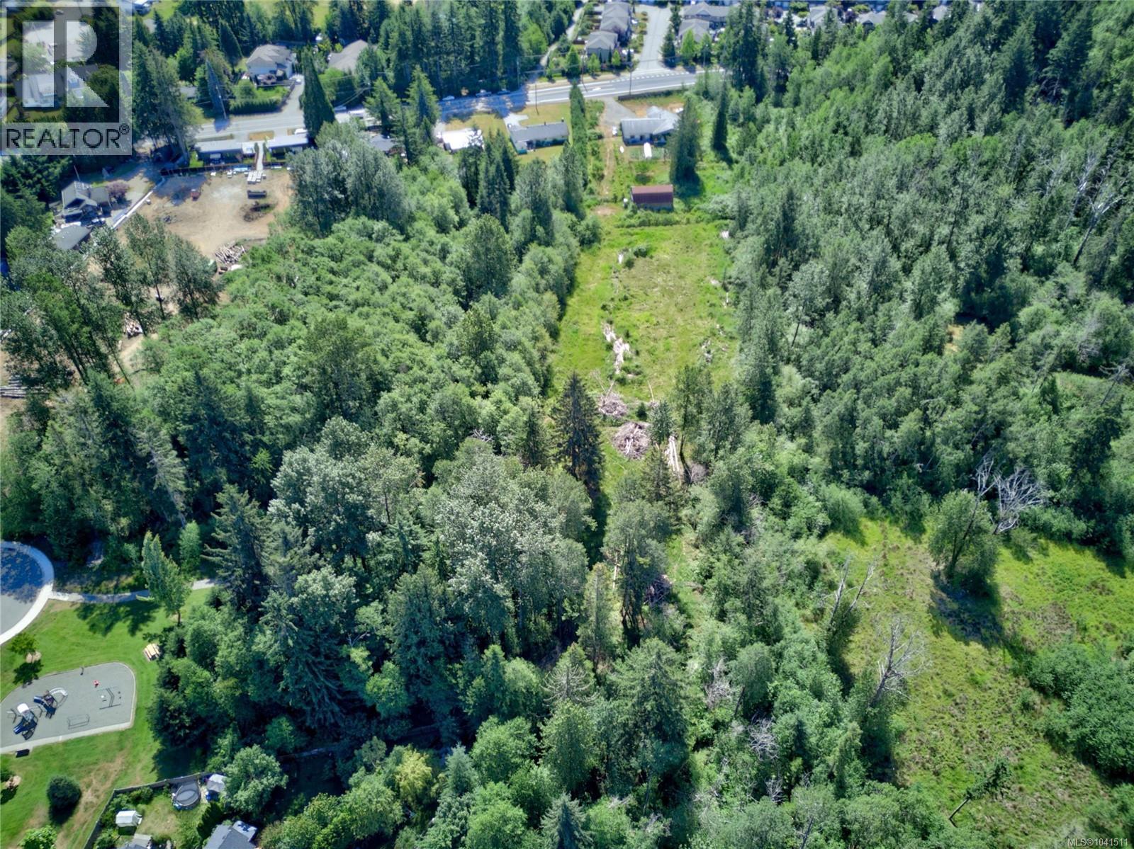 2115 Cumberland Rd, Courtenay, British Columbia  V9N 2G1 - Photo 41 - 1041511