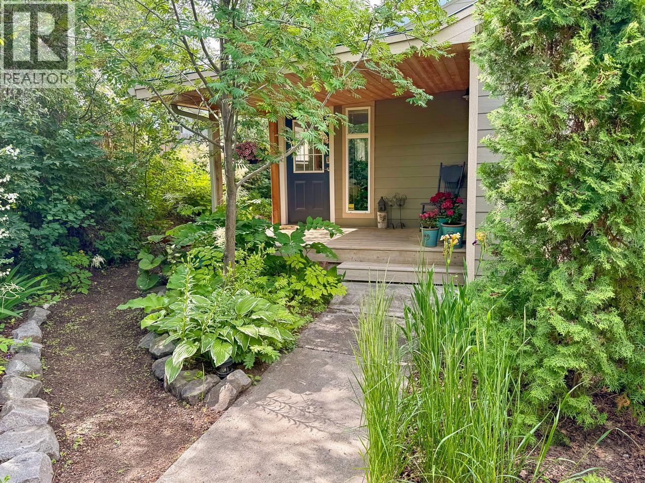 275 THIRD STREET