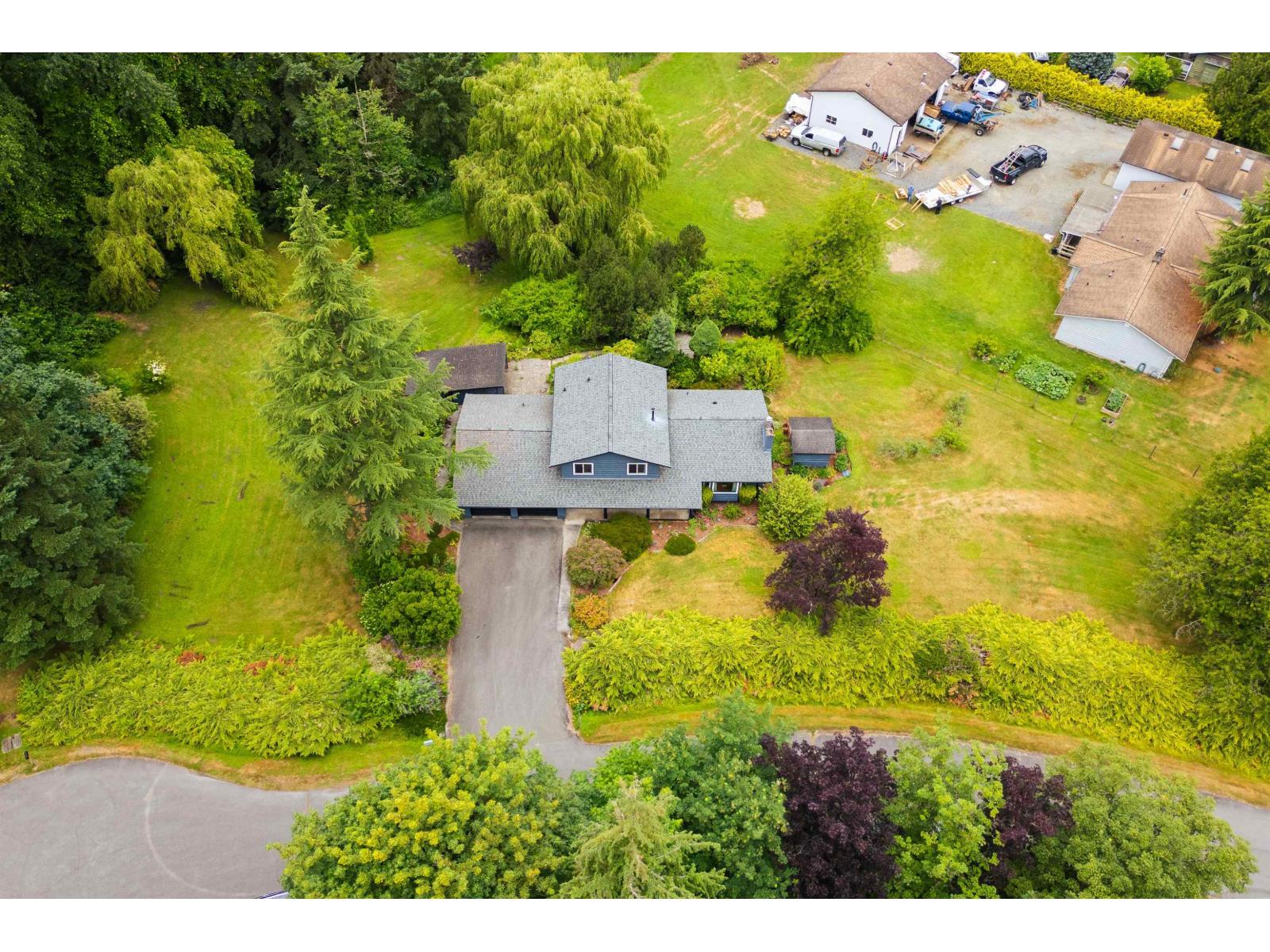 22979 71a Avenue, Langley, British Columbia  V2Y 2K1 - Photo 4 - R3142557