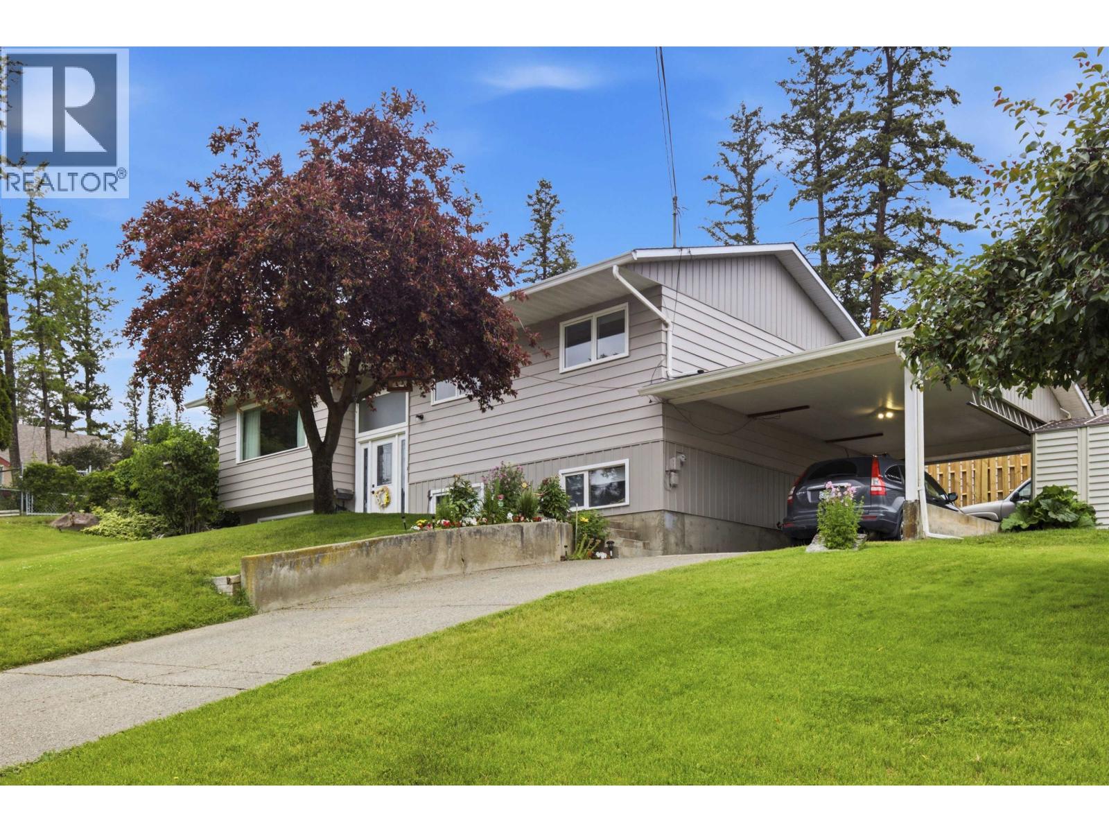 1300 N ELEVENTH AVENUE, Williams Lake, British Columbia