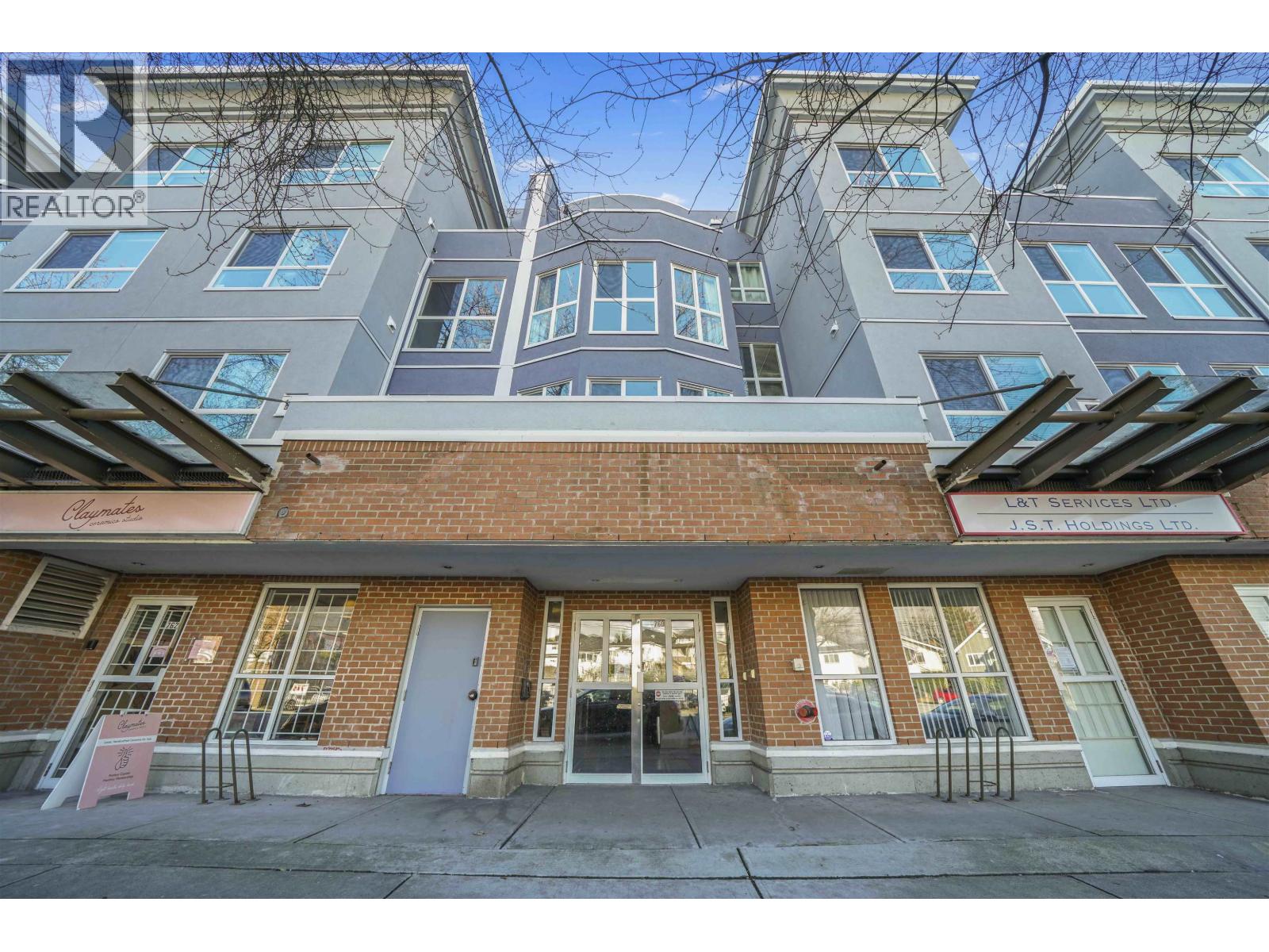 PH23 760 KINGSWAY, Vancouver, British Columbia
