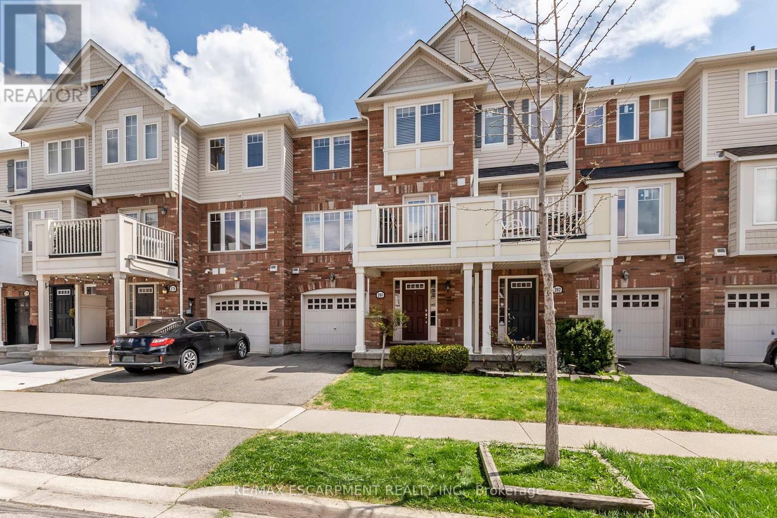 280 Wetenhall Landing, Milton, Ontario  L9T 7B5 - Photo 3 - W13521988