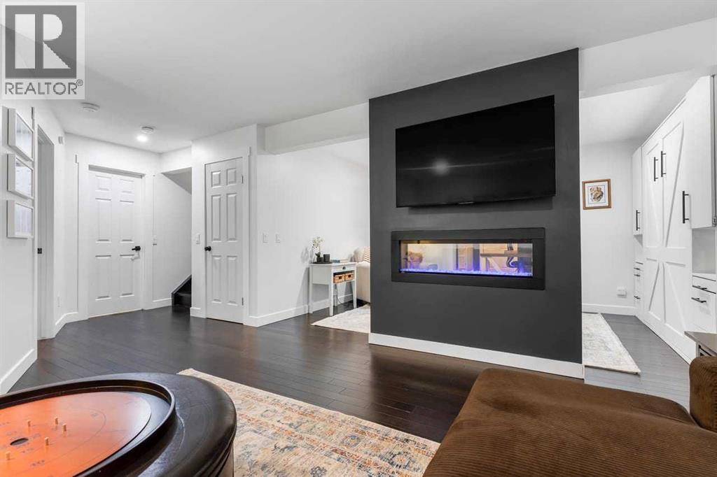 33 Douglasview Park Se, Calgary, Alberta  T2Z 2R9 - Photo 23 - A2326256