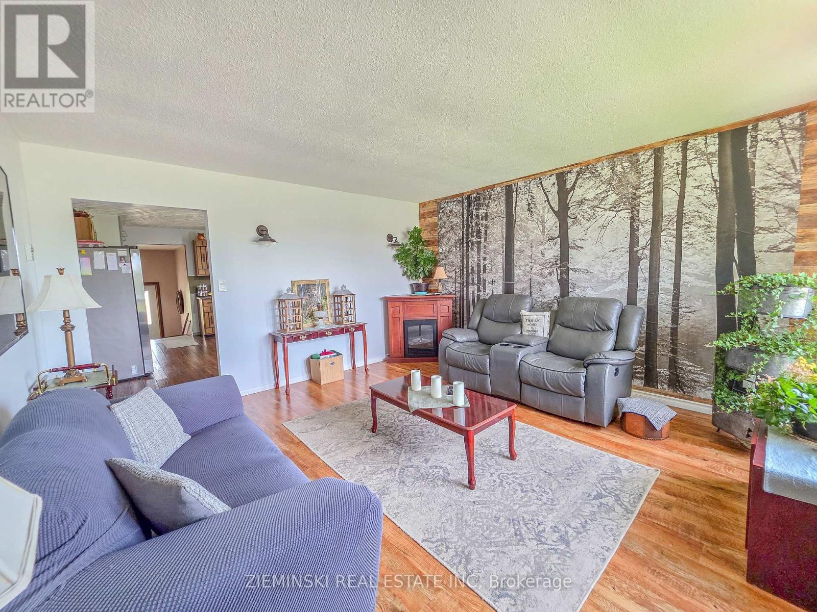 329 Timmins Avenue, Black River-Matheson, Ontario  P0K 1R0 - Photo 4 - T13522000