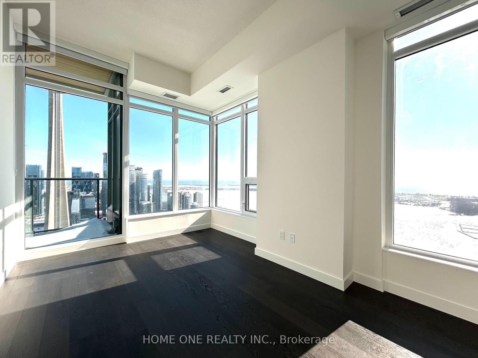 6901 - 1 Concord City Place Way, Toronto, Ontario  M5V 0X3 - Photo 25 - C13017410