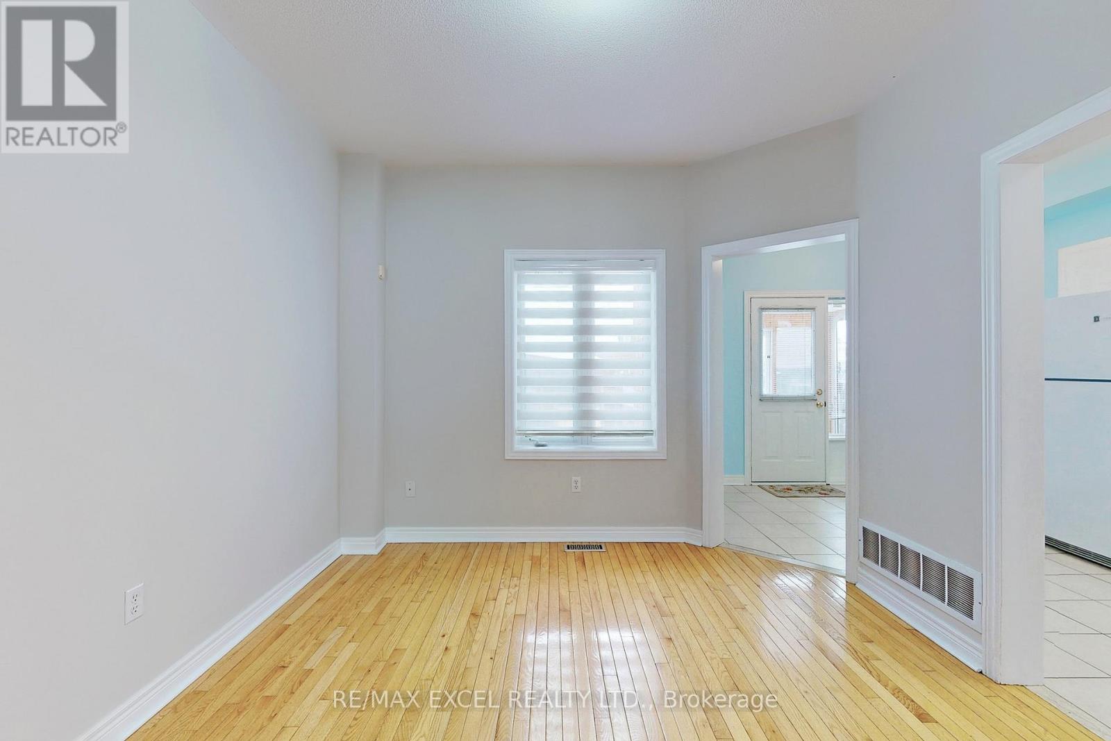 24 John Gary Drive, Markham, Ontario  L3E 5E7 - Photo 12 - N13522046