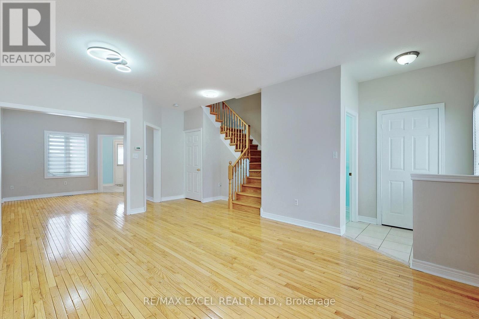 24 John Gary Drive, Markham, Ontario  L3E 5E7 - Photo 8 - N13522046