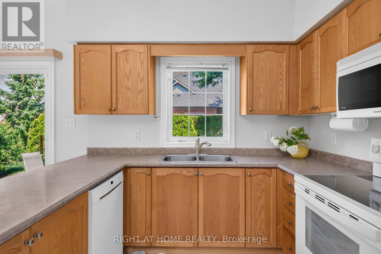 5 Orchard Park Gate, Brampton, Ontario  L6R 1W5 - Photo 17 - W13522004