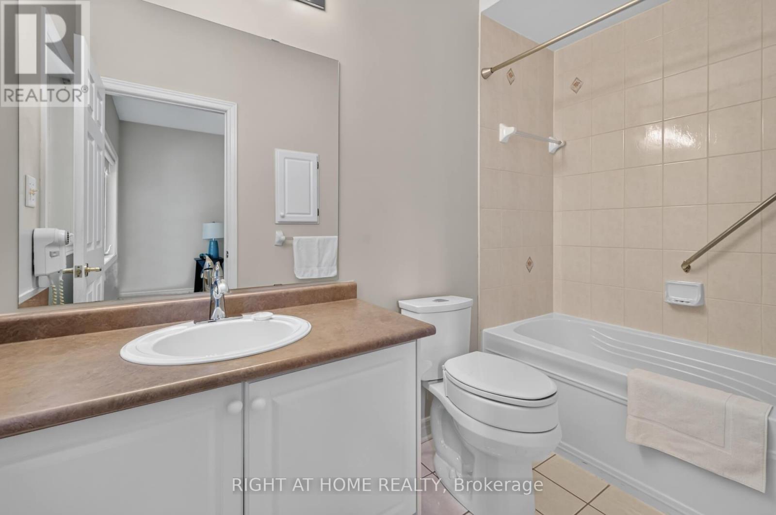 5 Orchard Park Gate, Brampton, Ontario  L6R 1W5 - Photo 20 - W13522004