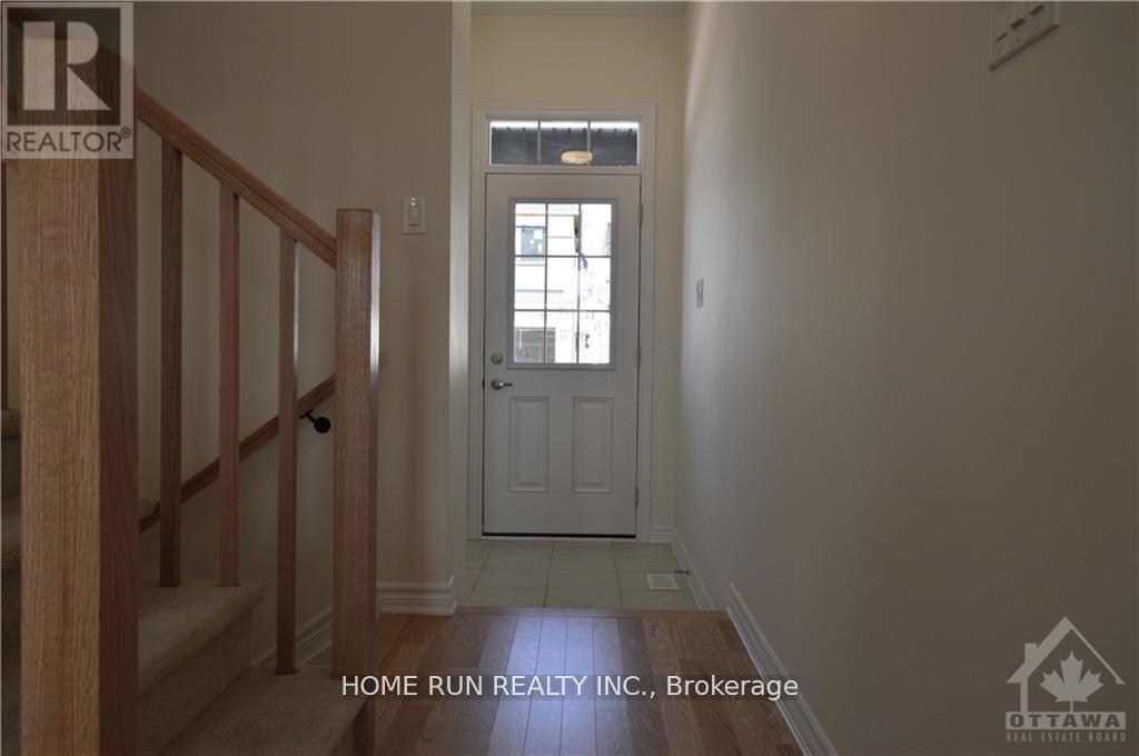286 Turnbuckle Crescent, Ottawa, Ontario  K2J 7B7 - Photo 2 - X13522052