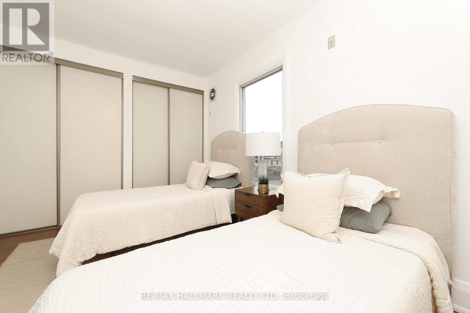 259 Wolverleigh Boulevard, Toronto, Ontario  M4C 1S3 - Photo 19 - E13522074